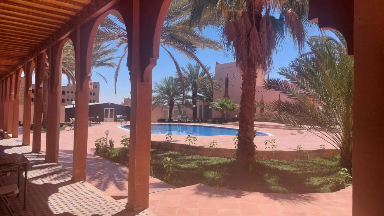 Kasbat Aferdou Hotel Errachidia Buitenkant foto
