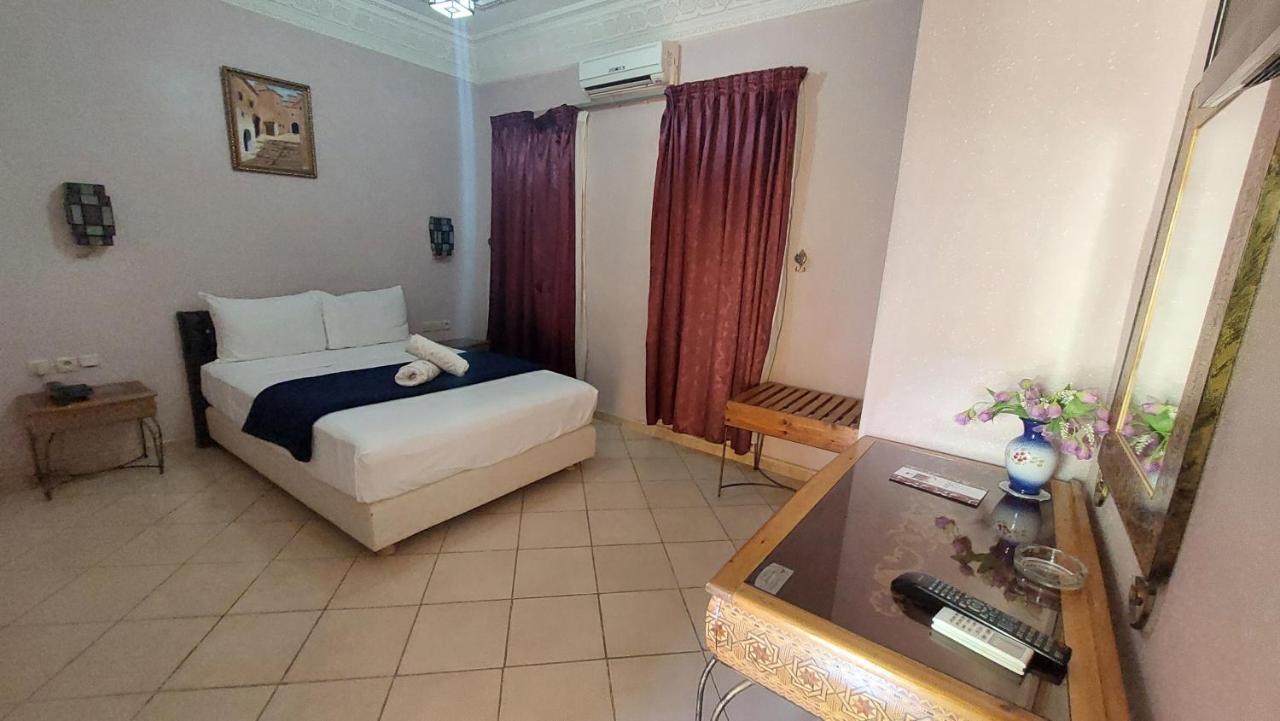 Kasbat Aferdou Hotel Errachidia Buitenkant foto