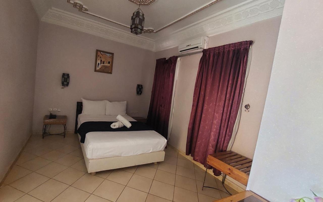 Kasbat Aferdou Hotel Errachidia Buitenkant foto