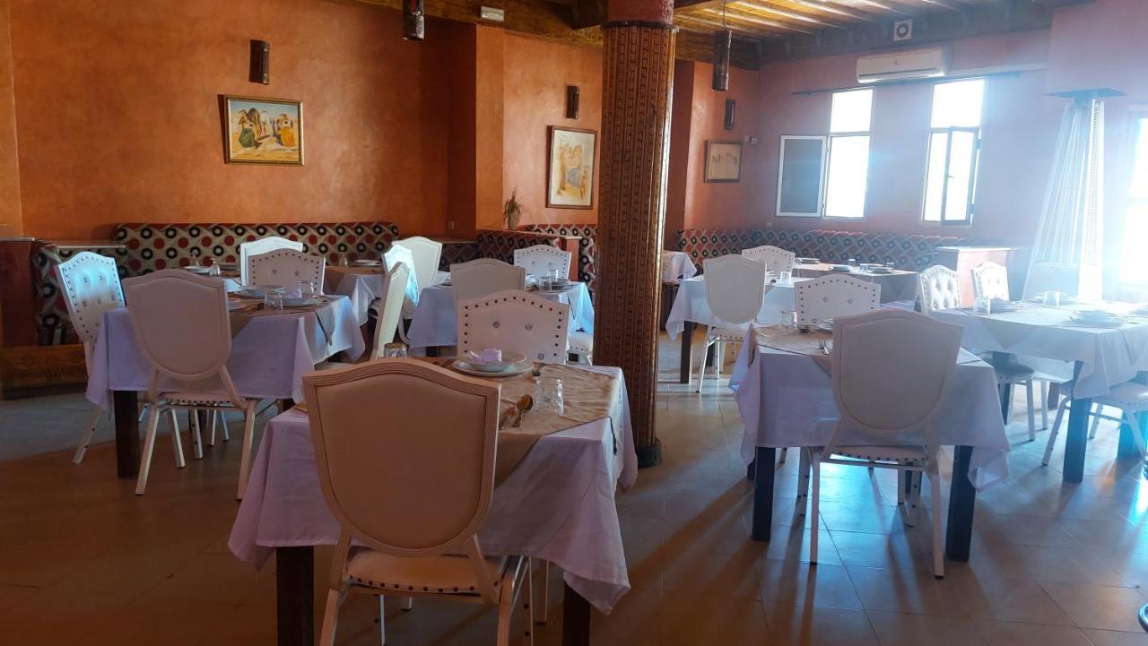 Kasbat Aferdou Hotel Errachidia Buitenkant foto